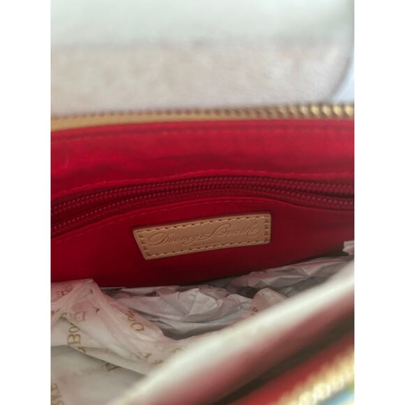 NWT Dooney & Bourke White Multicolor Cupcake Print Crossbody Bag Purse - Picture 10 of 10